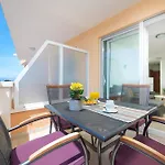 Ivano Apartment Makarska